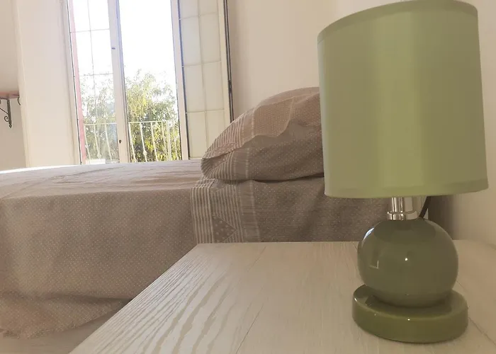 A In Zona Residenziale Appartamento *