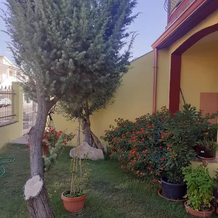 A In Zona Residenziale Appartamento